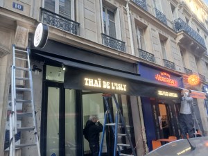 Enseignes et Lambrequin